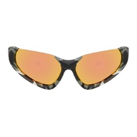 발렌시아가 Balenciaga Gray Wraparound Sunglasses 241342M134017