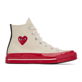 COMME des GARCONS PLAY 오프화이트 Off-White & Red 컨버스 Converse 에디트 Edition PLAY Chuck 70 High-Top Sneakers 231246F127001