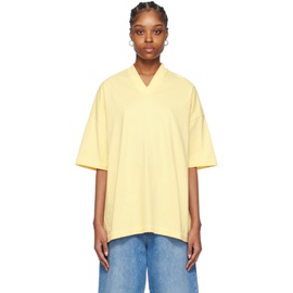 피어오브갓 Fear of God 에센셜 ESSENTIALS Yellow V-Neck T-Shirt 241161F110022