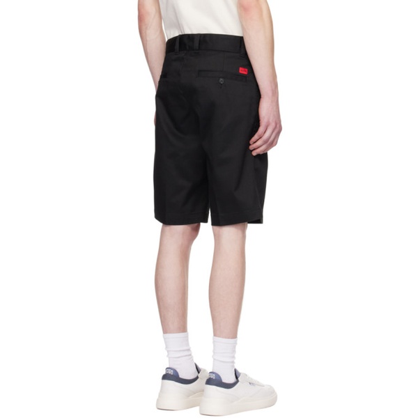  휴고 Hugo Black Regular-Fit Shorts 241084M193046