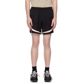 기준 Kijun Black Paneled Shorts 241586M193009