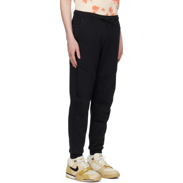 나이키 Nike Black Sportswear Tech Sweatpants 232011M190013
