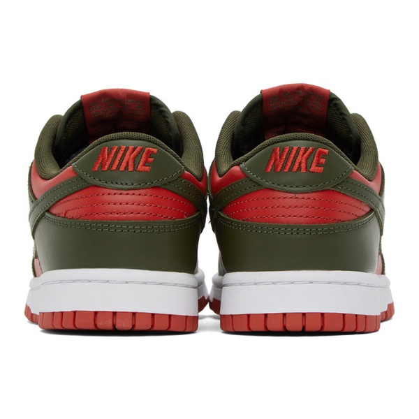 나이키 Nike Red & Khaki Dunk Low R에트로 ETRO Sneakers 241011M237010