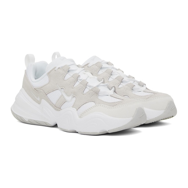 나이키 Nike White & Beige Tech Hera Sneakers 241011F128034
