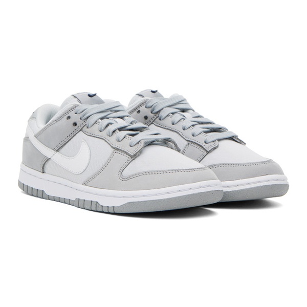 나이키 Nike Gray Dunk Low LX Sneakers 241011F128055