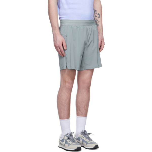 나이키 Nike Grey 2-in-1 Yoga Shorts 221011M193040