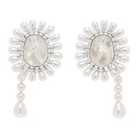 슈슈통 SHUSHU/TONG Silver & White Maiden Pearl Tassel Earrings 241901F022020