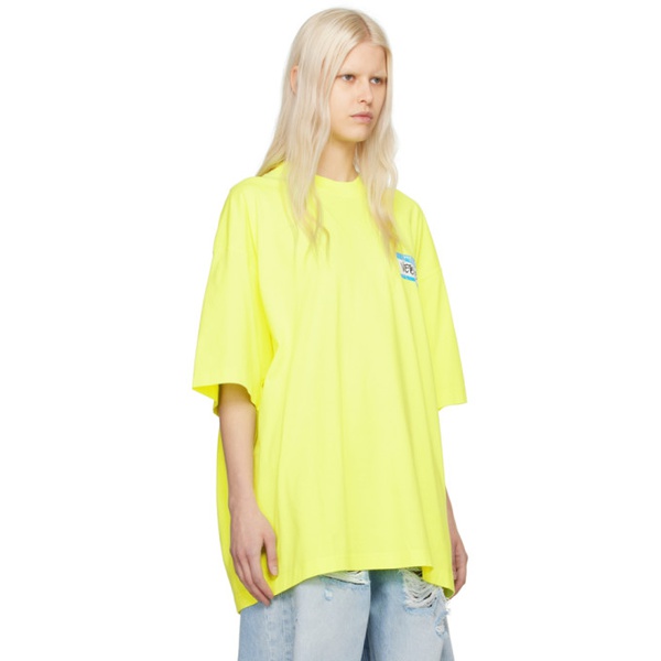  Yellow My Name Is 베트멍 Vetements T-Shirt 241669F110022