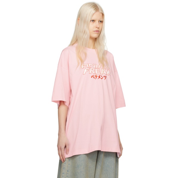  베트멍 VETEMENTS Pink Anime Freak T-Shirt 241669F110031