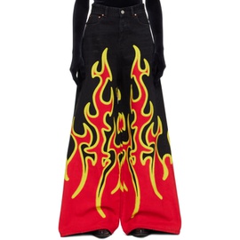 베트멍 VETEMENTS Black & Red Fire Big Shape Jeans 241669F069004