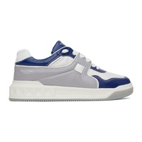 발렌티노 Valentino Garavani White & Blue One Stud Sneakers 231807M237042