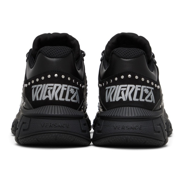 베르사체 베르사체 Versace Black Studded Trigreca Sneakers 231404M237014