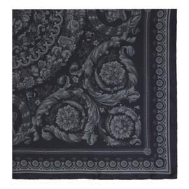 베르사체 Versace Black Barocco Large Silk Scarf 241404M150006