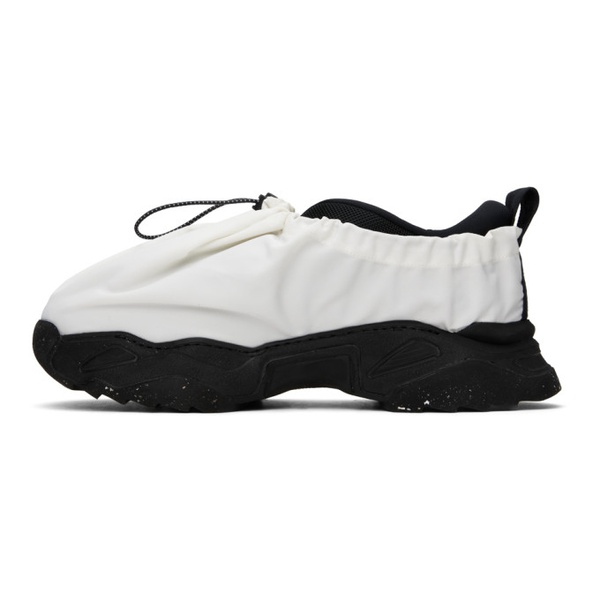  비비안 웨스트우드 Vivienne Westwood Black & White Romper Bag Sneakers 232314M237008