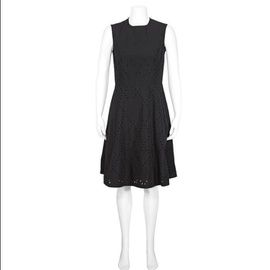 몽클레어 Moncler Ladies Black Abito Sleeveless Dress, Brand Size 42 (Small) E109F6801100-V0016-999