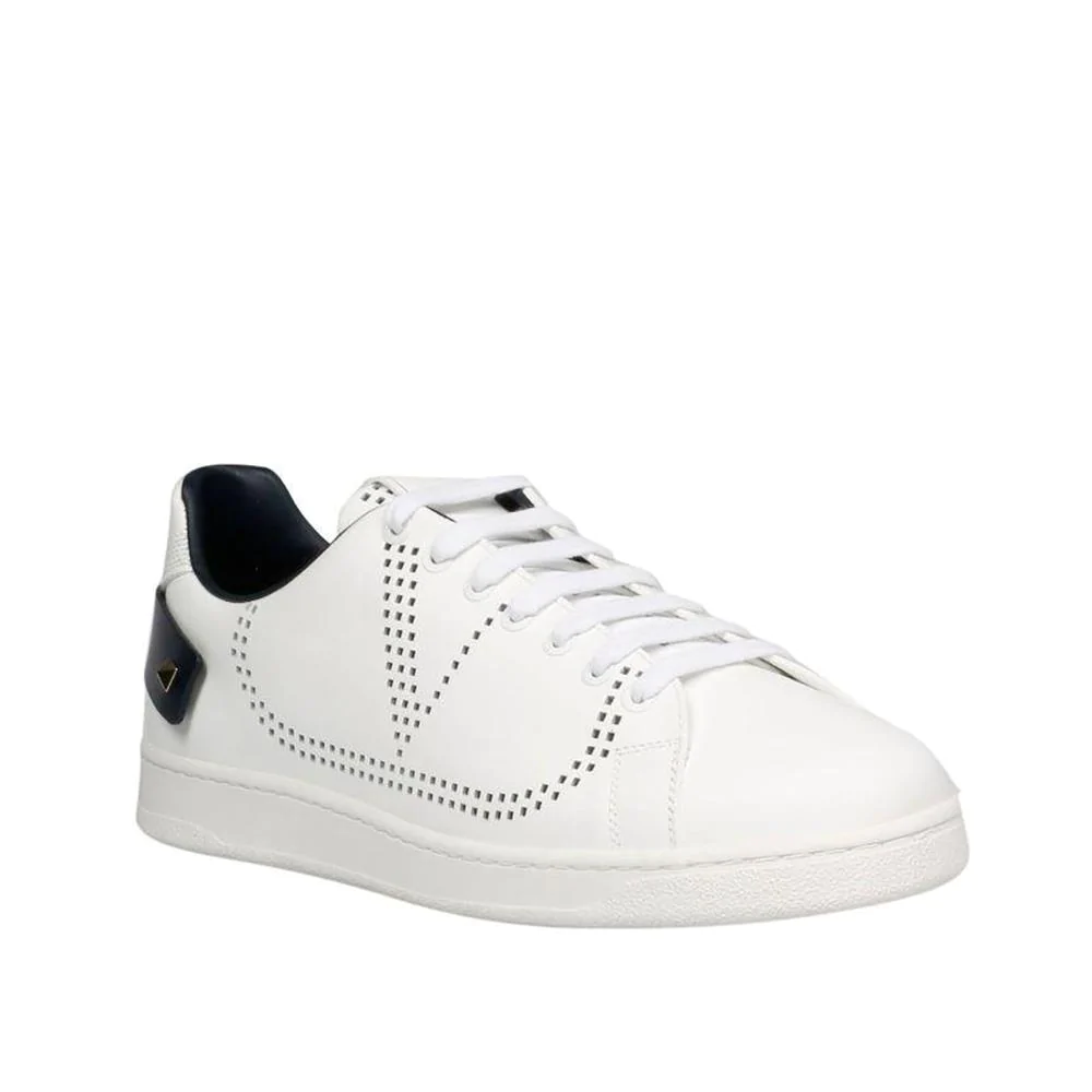 발렌티노 Valentino Garavani Mens Rockstud Backnet Leather Sneakers White Navy 6645309931652