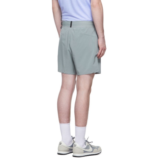 나이키 Nike Grey 2-in-1 Yoga Shorts 221011M193040