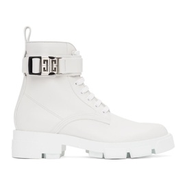 지방시 Givenchy White 4G Buckle Terra Boots 221278F113003