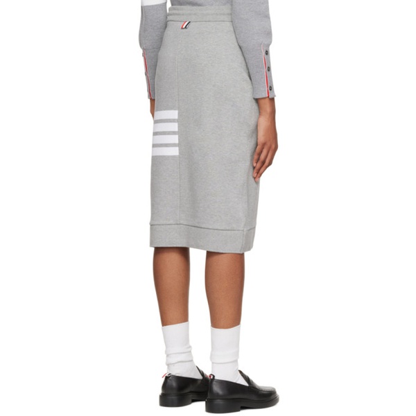 톰브라운 톰브라운 Thom Browne Grey Engineered 4-Bar Skirt 221381F092001