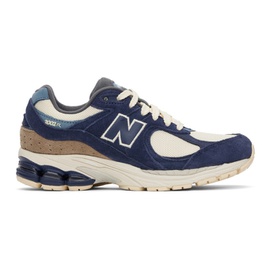 뉴발란스 New Balance Navy 2002R Sneakers 221402M237004