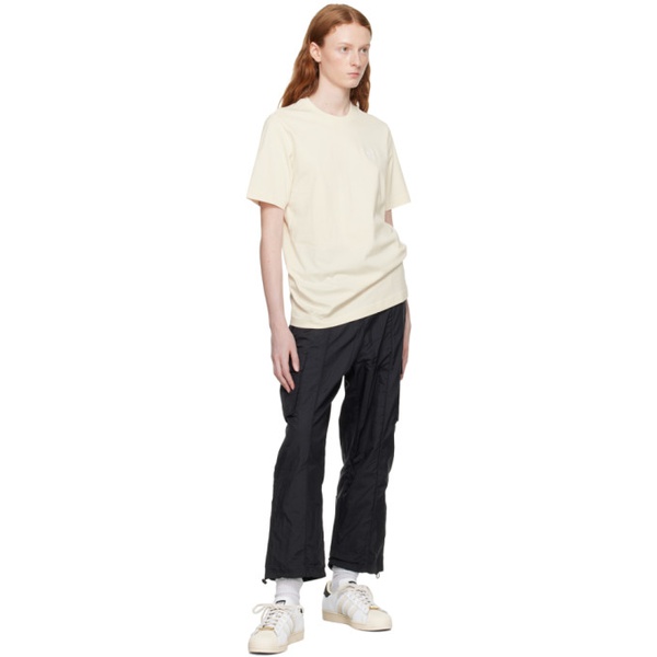 아디다스 아디다스 오리지널 Adidas Originals 오프화이트 Off-White Adicolor 에센셜 Essentials Trefoil T-Shirt 221751F110011