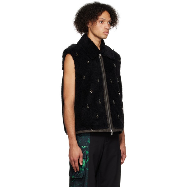  펑첸왕 Feng Chen Wang Black Embellished Faux-Fur Vest 222107M185012