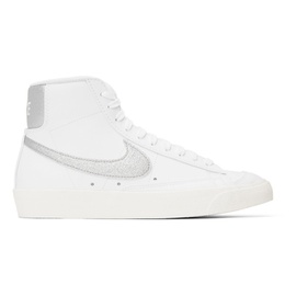 Nike White Blazer Mid 77 Sneakers 231011F127010