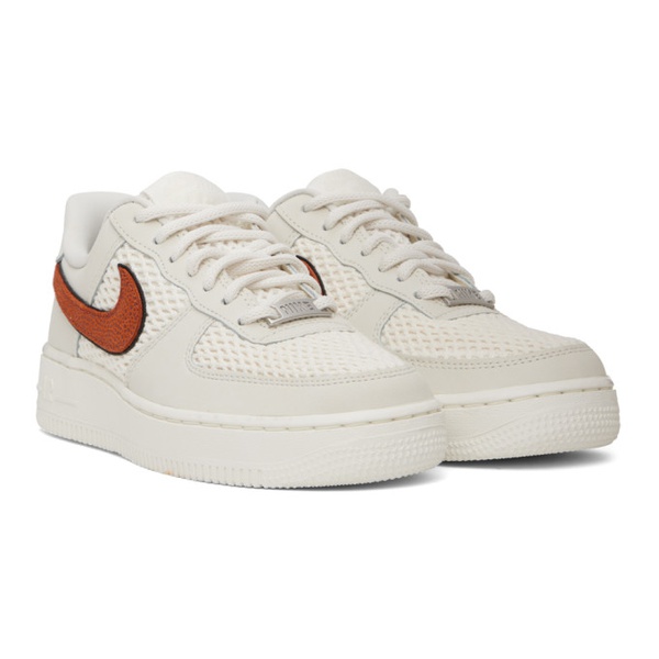 나이키 Nike White & Gray Air Force 1 07 Basketball Sneakers 231011F128049