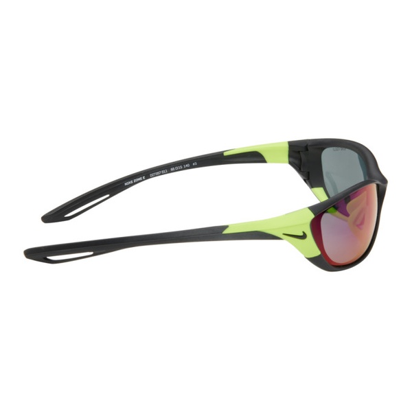 나이키 Black & Green Nike Zone-E Sunglasses 231011M134003