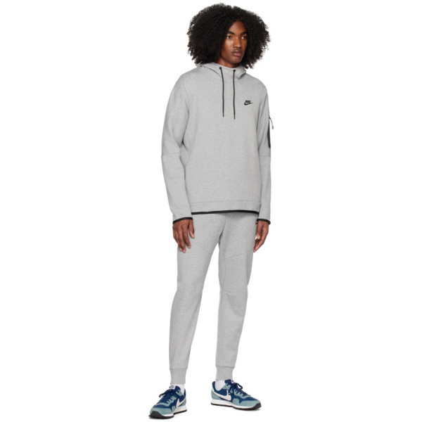 나이키 Nike Gray Sportswear Tech Fleece Hoodie 231011M202030