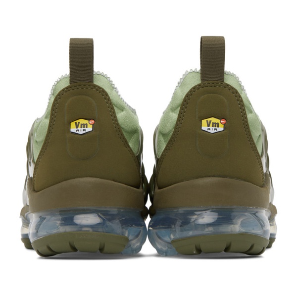 나이키 Nike Green Air Vapormax Plus Sneakers 231011M237157