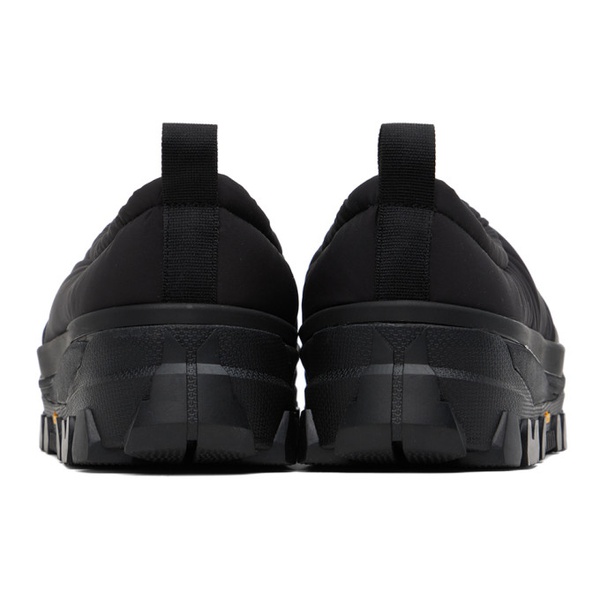  아모멘토 AMOMENTO Black Padded Sneakers 231436M237000