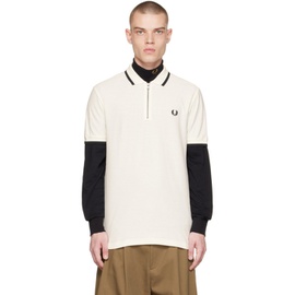 Fred Perry 오프화이트 Off-White Half-Zip Polo 231719M212005