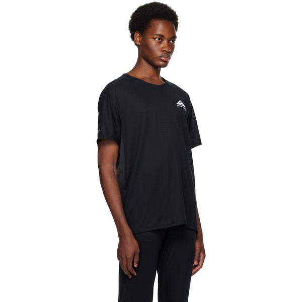 나이키 Nike Black Bonded T-Shirt 232011M213038