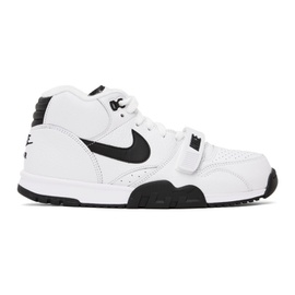 Nike White & Black Air Trainer 1 Sneakers 232011M237109
