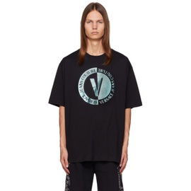 베르사체 진 꾸뛰르 베르사체 Versace Jeans Couture Black V-Emblem T-Shirt 232202M213013