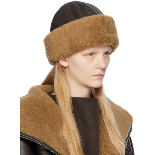  TOTEME Brown Shearling Hat 232771F014005