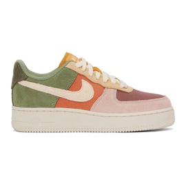 Nike Green & Pink Air Force 1 07 Low Sneakers 241011F128126