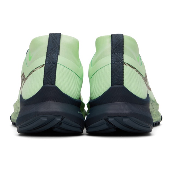 나이키 Nike Green Pegasus Trail 4 GORE-TEX Sneakers 241011M237160