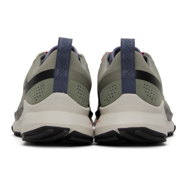 나이키 Nike Gray Pegasus Trail 4 Sneakers 241011M237163