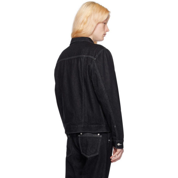  핼무트랭 Helmut Lang Black Spread Collar Denim Jacket 241154M177000