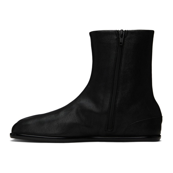 메종마르지엘라 메종마르지엘라 Maison Margiela Black Tabi Ankle Boots 241168M228005