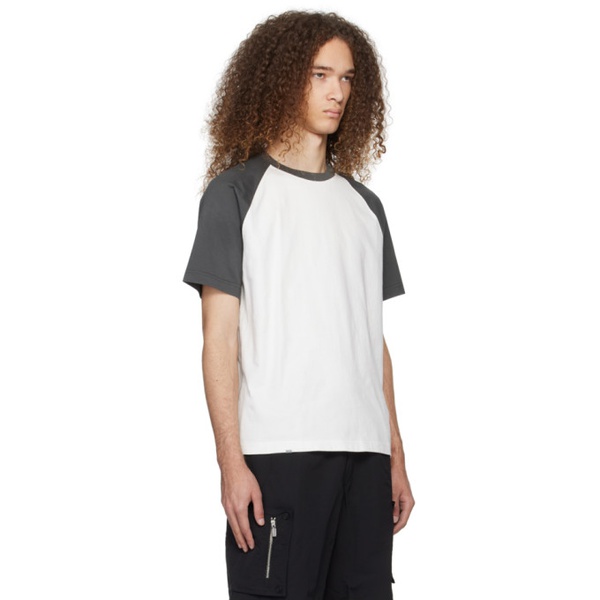  C2H4 Gray & White Paneled T-Shirt 241299M213000