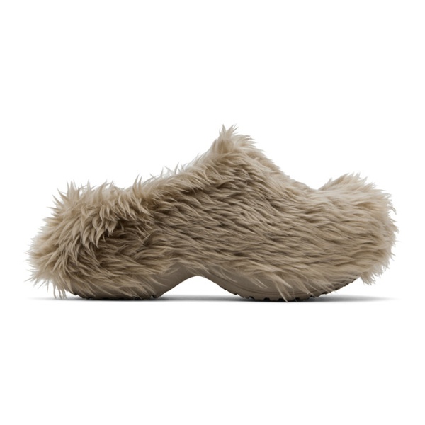 발렌시아가 발렌시아가 Balenciaga Taupe Crocs 에디트 Edition Fake Fur Mules 241342F121003