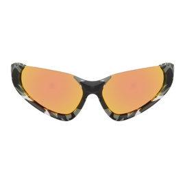 발렌시아가 Balenciaga Gray Wraparound Sunglasses 241342M134017