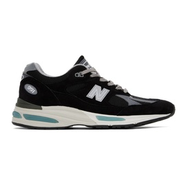 뉴발란스 New Balance Black Made In UK 991v2 Sneakers 241402F128132