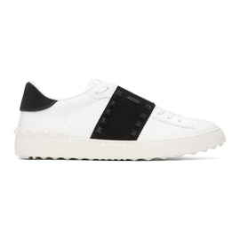 발렌티노 Valentino Garavani White & Black Calfskin Rockstud Untitled Sneakers 241807M237023