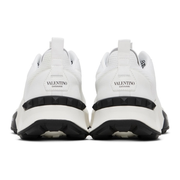  발렌티노 Valentino Garavani White & Black True Act Sneakers 241807M237064