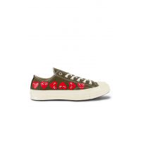 COMME des GARCONS PLAY Emblem Low Top Sneaker