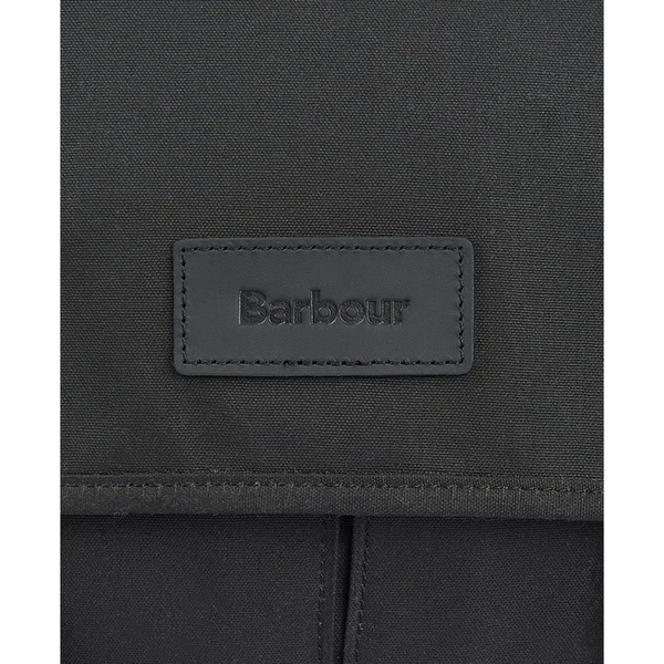  바버 Barbour Essential Wax Cotton Messenger Bag 17390528